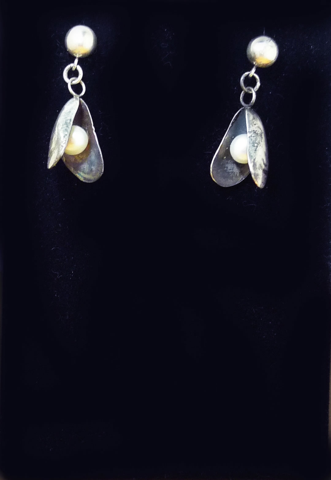Oxidised Silver Mussel Stud Earrings with Pearls